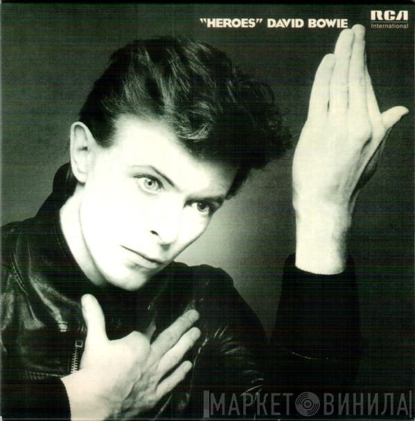  David Bowie  - "Heroes"