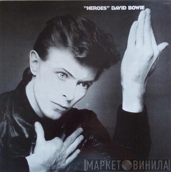  David Bowie  - "Heroes"