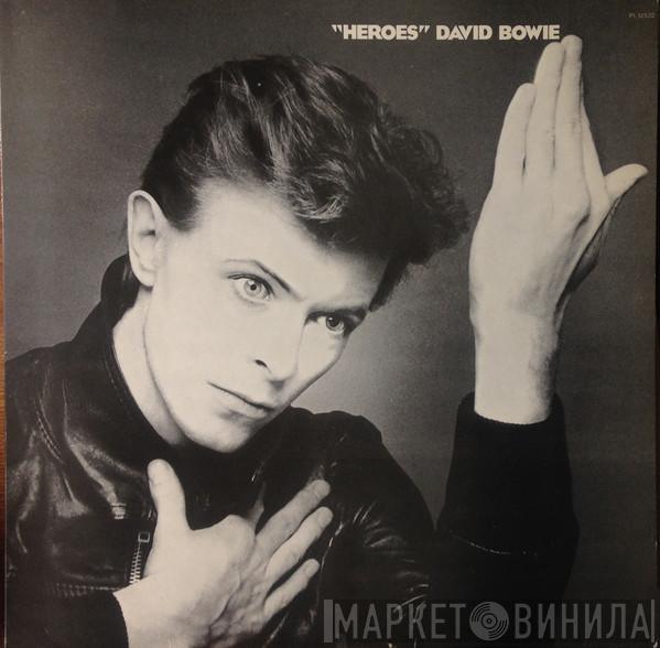  David Bowie  - "Heroes"