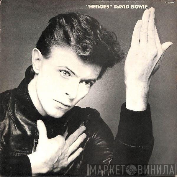  David Bowie  - "Heroes"