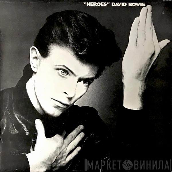  David Bowie  - "Heroes"