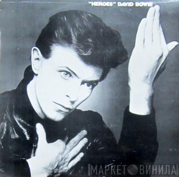  David Bowie  - "Heroes"