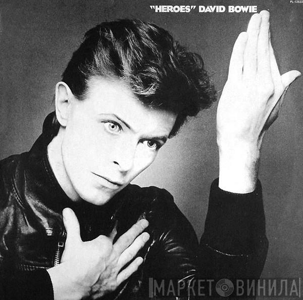  David Bowie  - "Heroes"