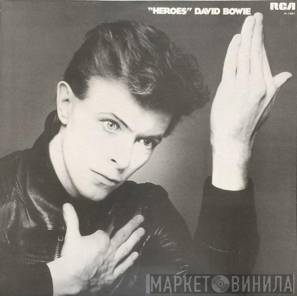  David Bowie  - "Heroes"