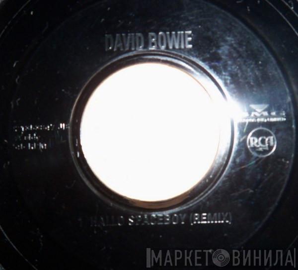 David Bowie - Hallo Spaceboy