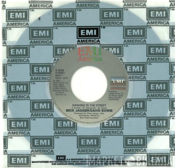, David Bowie  Mick Jagger  - Dancing In The Street