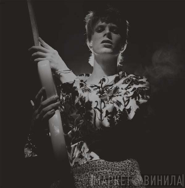 David Bowie - Rock 'N' Roll Star!