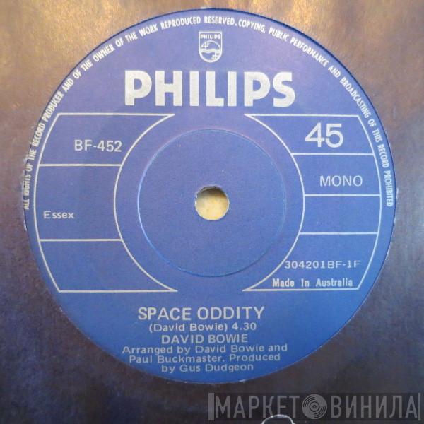  David Bowie  - Space Oddity