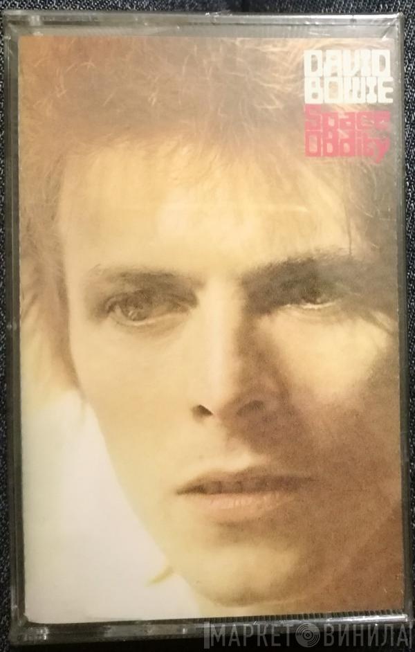  David Bowie  - Space Oddity