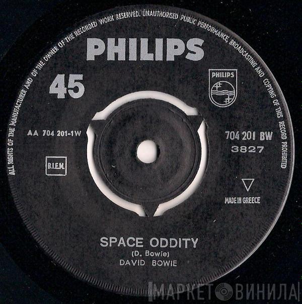  David Bowie  - Space Oddity