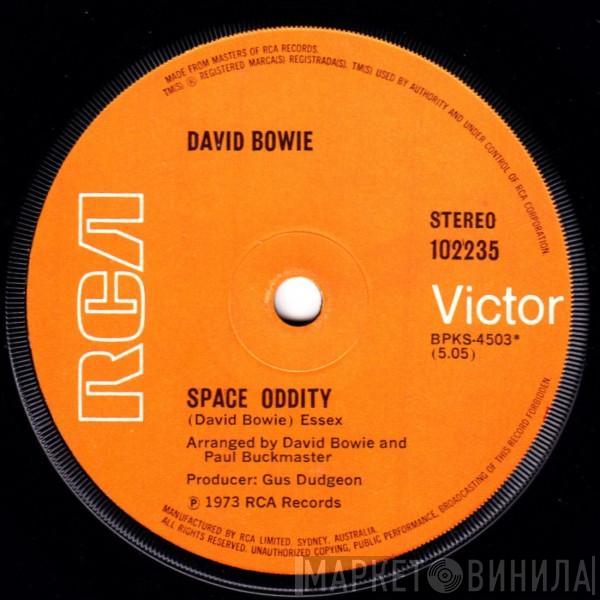  David Bowie  - Space Oddity