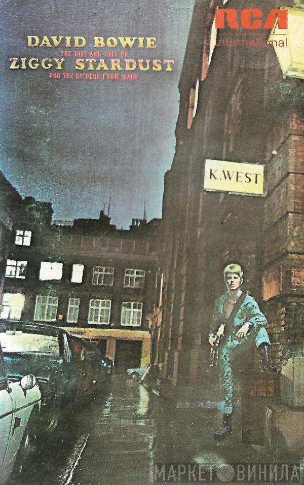  David Bowie  - The Rise And Fall Of Ziggy Stardust And The Spiders From Mars