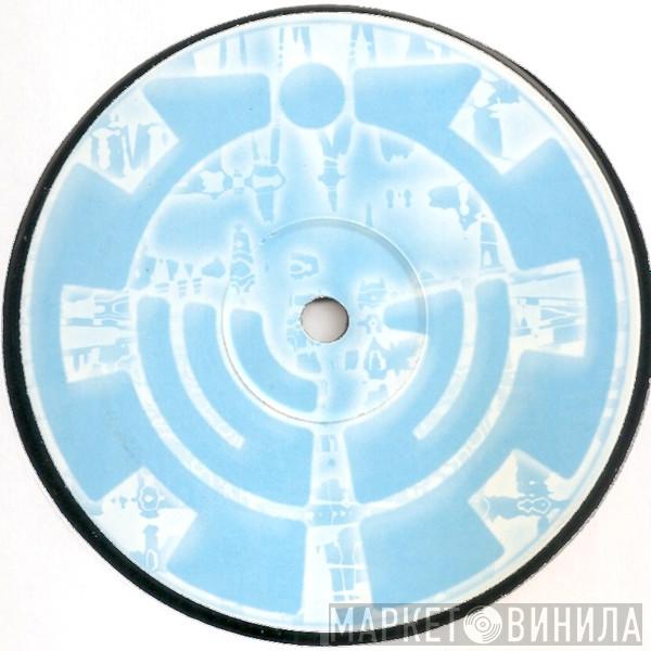  Devize & 3A  - Friendly Fire / Outta Site