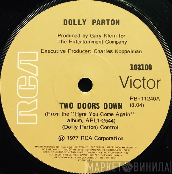  Dolly Parton  - Two Doors Down