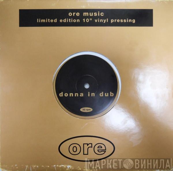  Donna Giles  - And I'm Telling You I'm Not Going