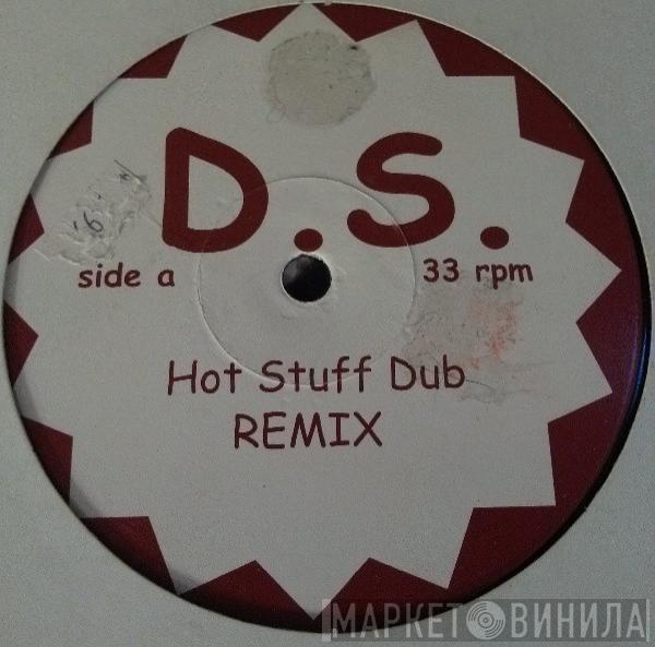  Donna Summer  - Hot Stuff