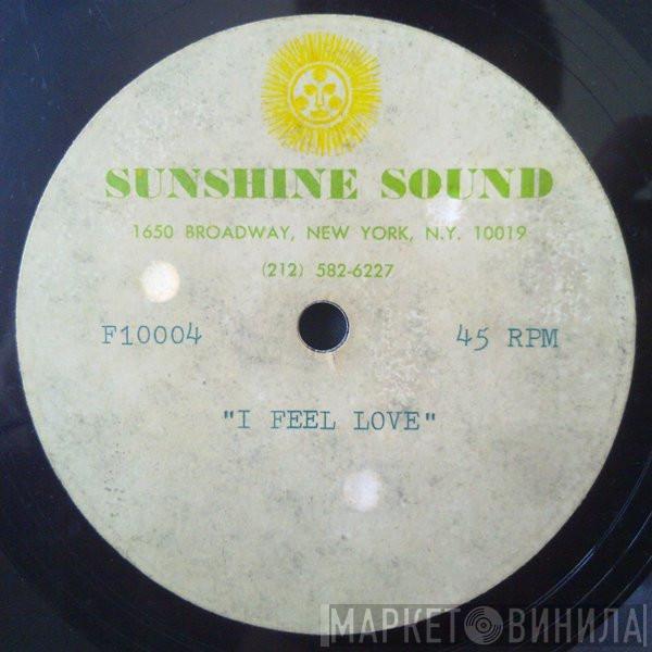  Donna Summer  - I Feel Love