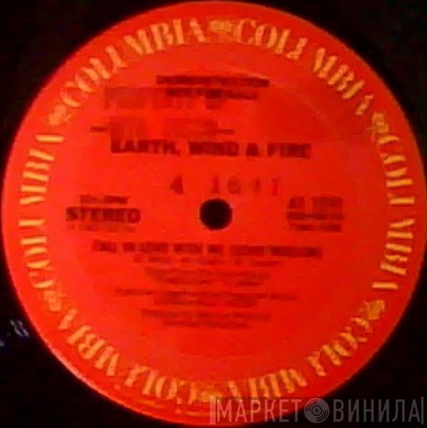  Earth, Wind & Fire  - Fall In Love With Me / Lady Sun