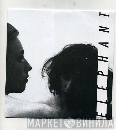 Elephant   - Allured / Actors