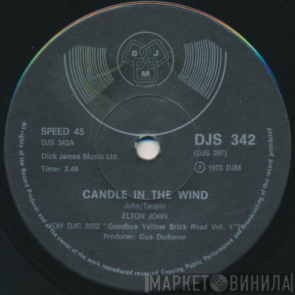  Elton John  - Candle In The Wind