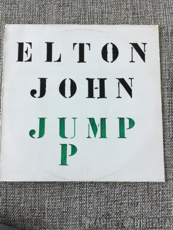  Elton John  - Jump Up!