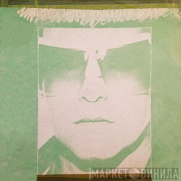  Elton John  - Victim Of Love