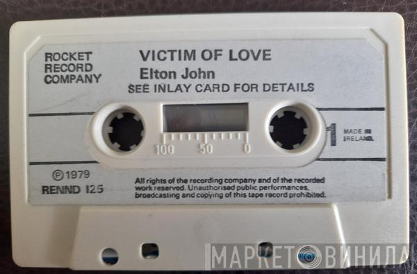  Elton John  - Victim Of Love