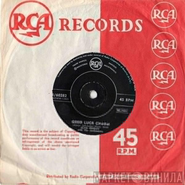  Elvis Presley  - Good Luck Charm