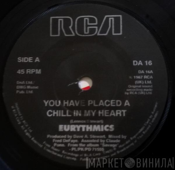  Eurythmics  - You Have Placed A Chill In My Heart