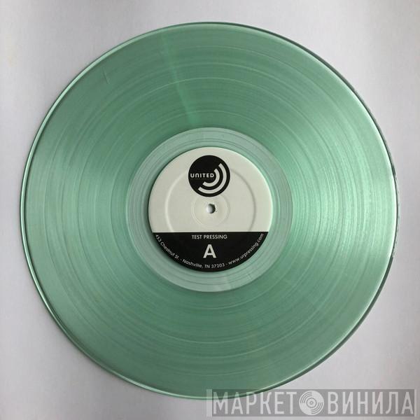  Fall Out Boy  - Take This To Your Grave