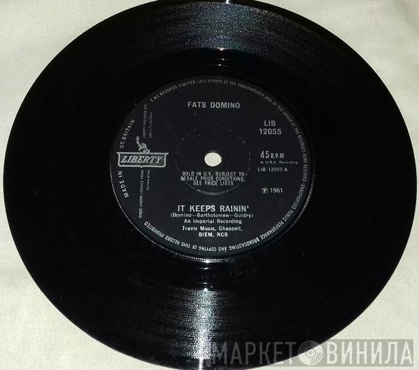  Fats Domino  - It Keeps Rainin'