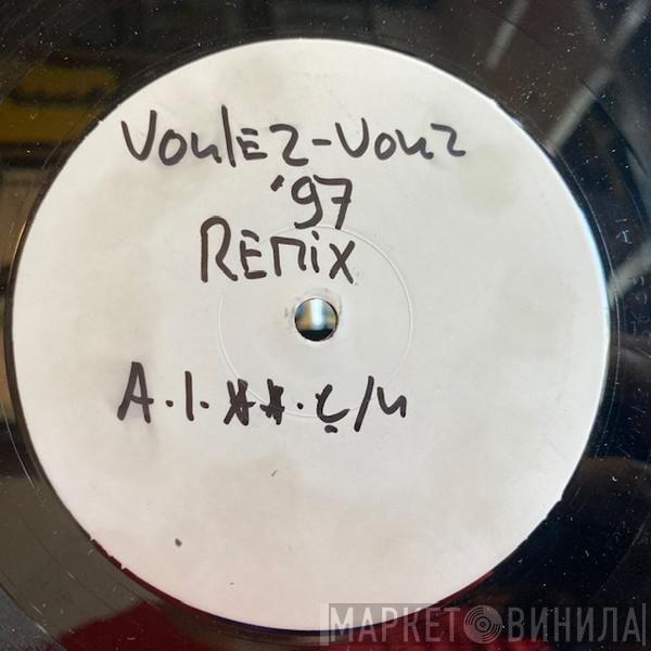 Feat. Philly Beat  Sophia  - Voulez Vous
