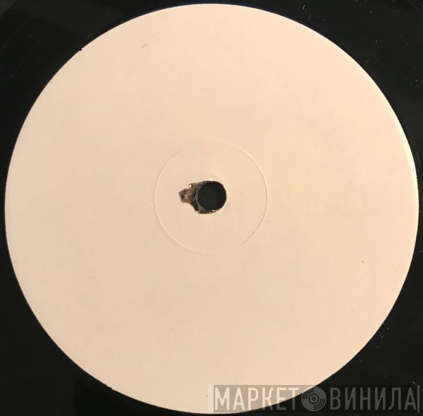Featuring Ruffneck  Yavahn  - Everybody Be Somebody