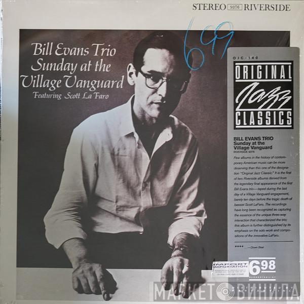 Featuring The Bill Evans Trio  Scott LaFaro  - Sunday At The Village Vanguard