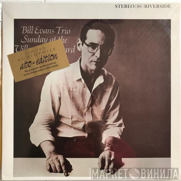 Featuring The Bill Evans Trio  Scott LaFaro  - Sunday At The Village Vanguard