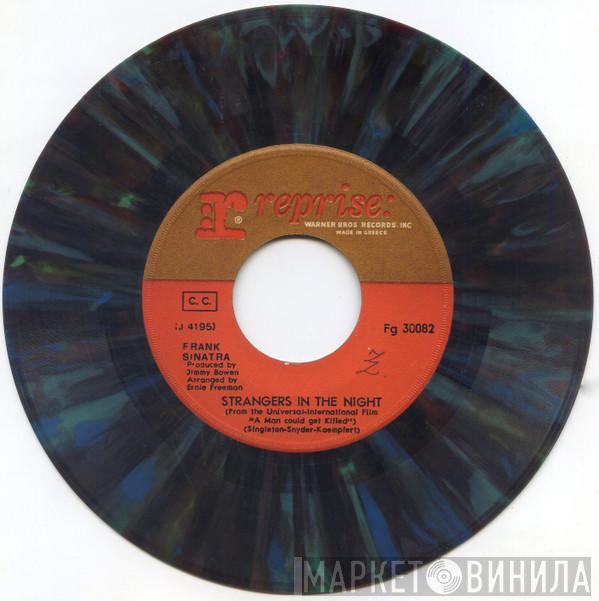  Frank Sinatra  - Strangers In The Night / Oh, You Crazy Moon