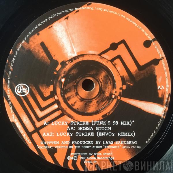 Funk D'Void  - Lucky Strike (Funk’s 98 Mix) / Bossa Bitch