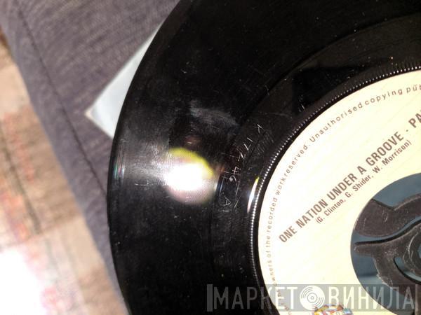  Funkadelic  - One Nation Under A Groove