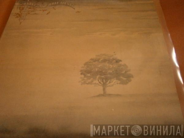  Genesis  - Wind And Wuthering