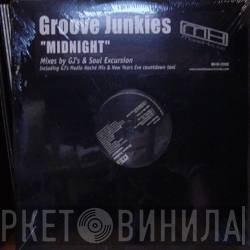Groove Junkies - Midnight