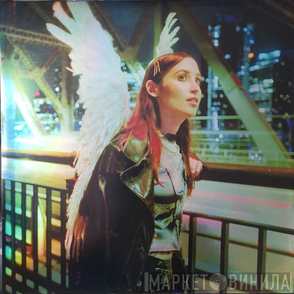 Hatchie - Giving The World Away