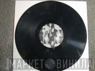  Hawkwind  - Alien Autopsy