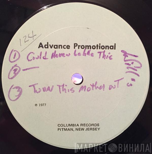  Idris Muhammad  - Turn This Mutha Out