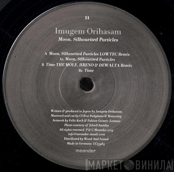 Imugem Orihasam - Moon, Silhouetted Particles