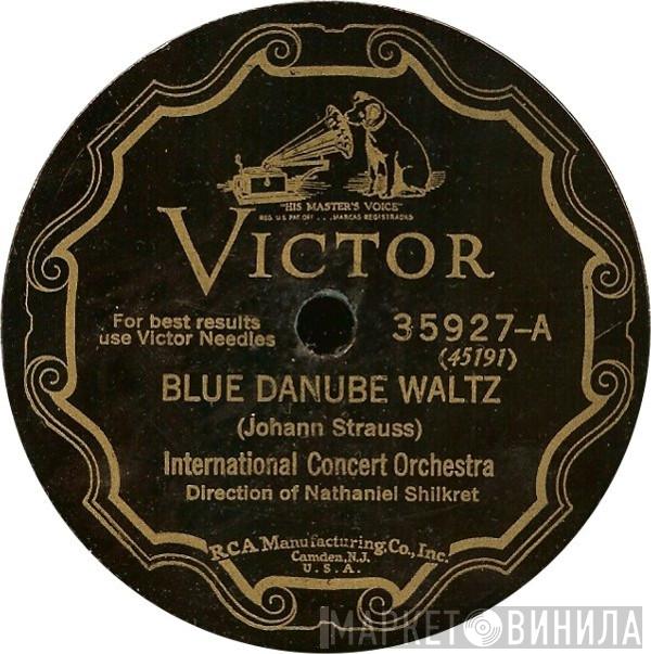  International Concert Orchestra  - Blue Danube Waltz / Wedding Dance