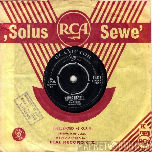 Jim Reeves  - Young Hearts / Two Shadows On Your Window