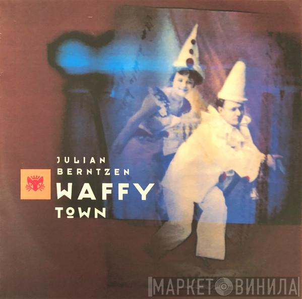  Julian Berntzen  - Waffy Town