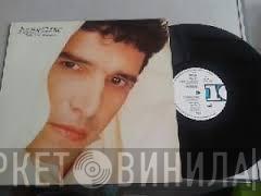 Julien Clerc - There Is No Distance