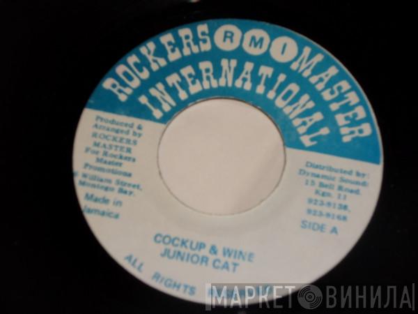  Junior Cat  - Cockup & Wine