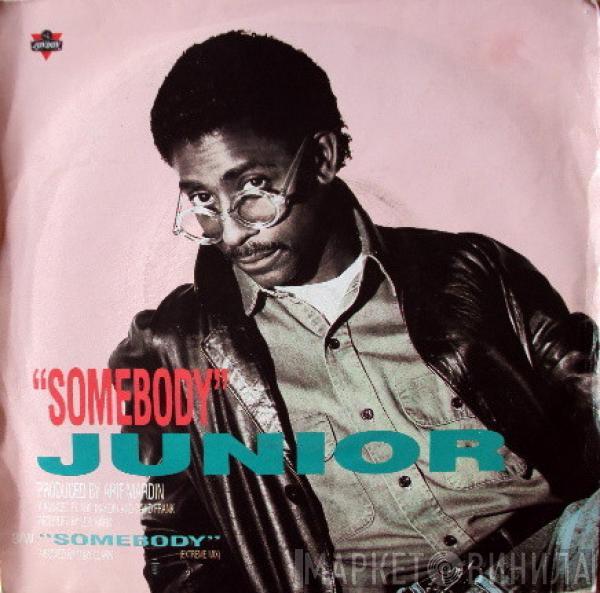 Junior  - Somebody